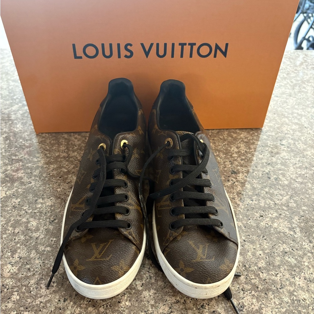 Louis Vuitton Brown Sneakers with Monogram Pattern